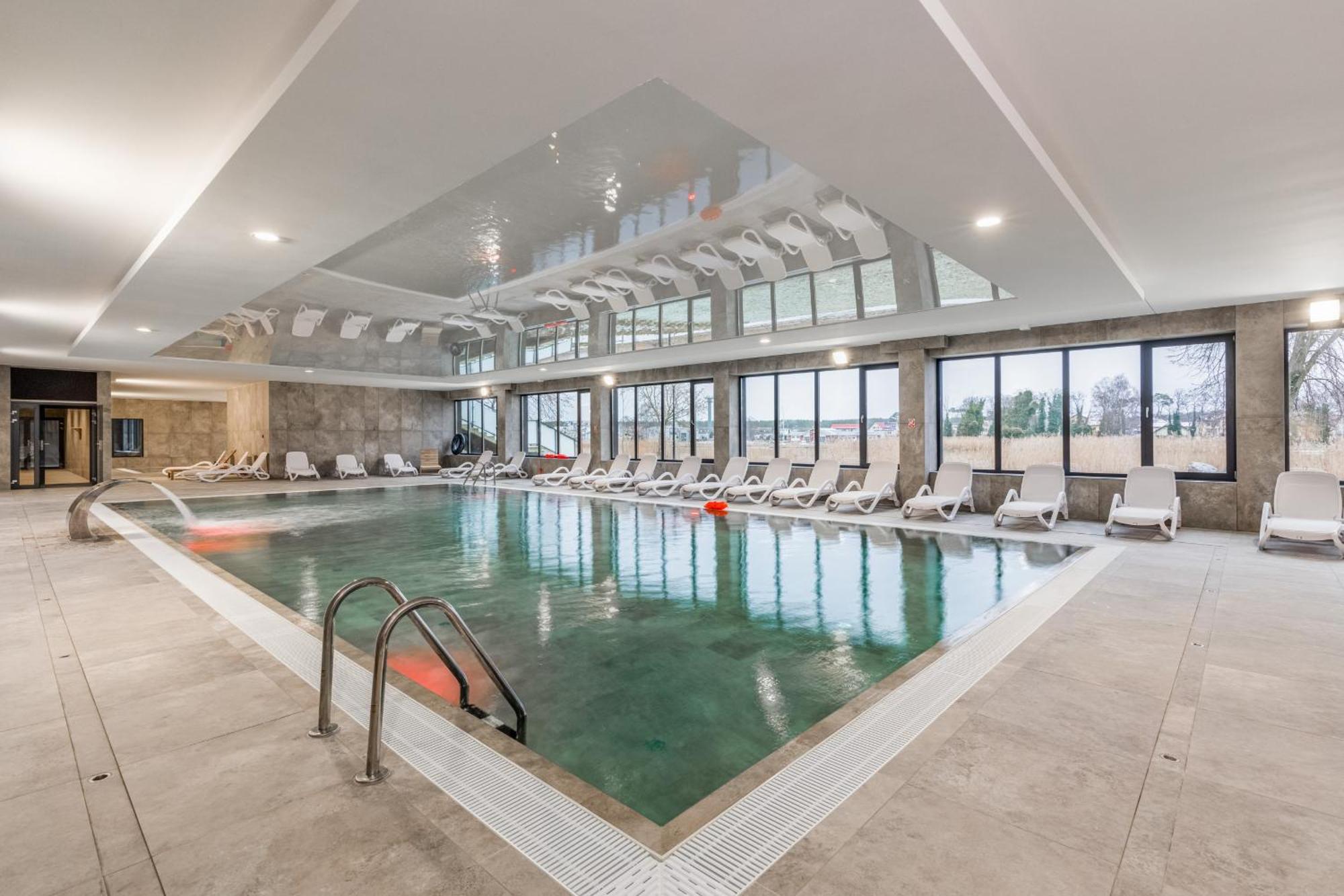 Stela Water Side Apartment - Swimming Pool & Sauna By Renters Prestige Dziwnów Kültér fotó