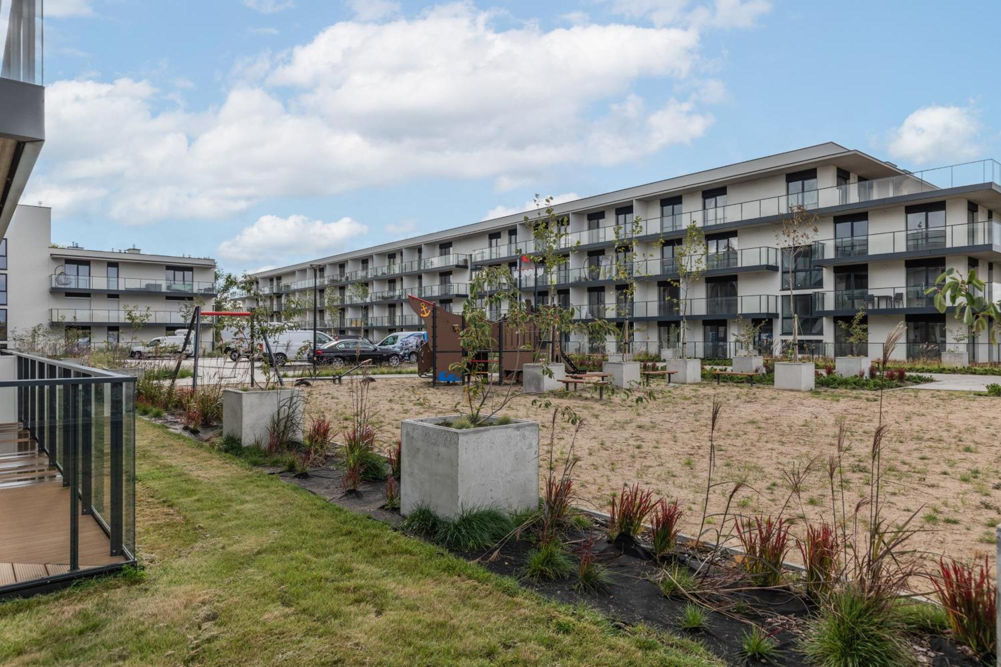 Stela Water Side Apartment - Swimming Pool & Sauna By Renters Prestige Dziwnów Kültér fotó